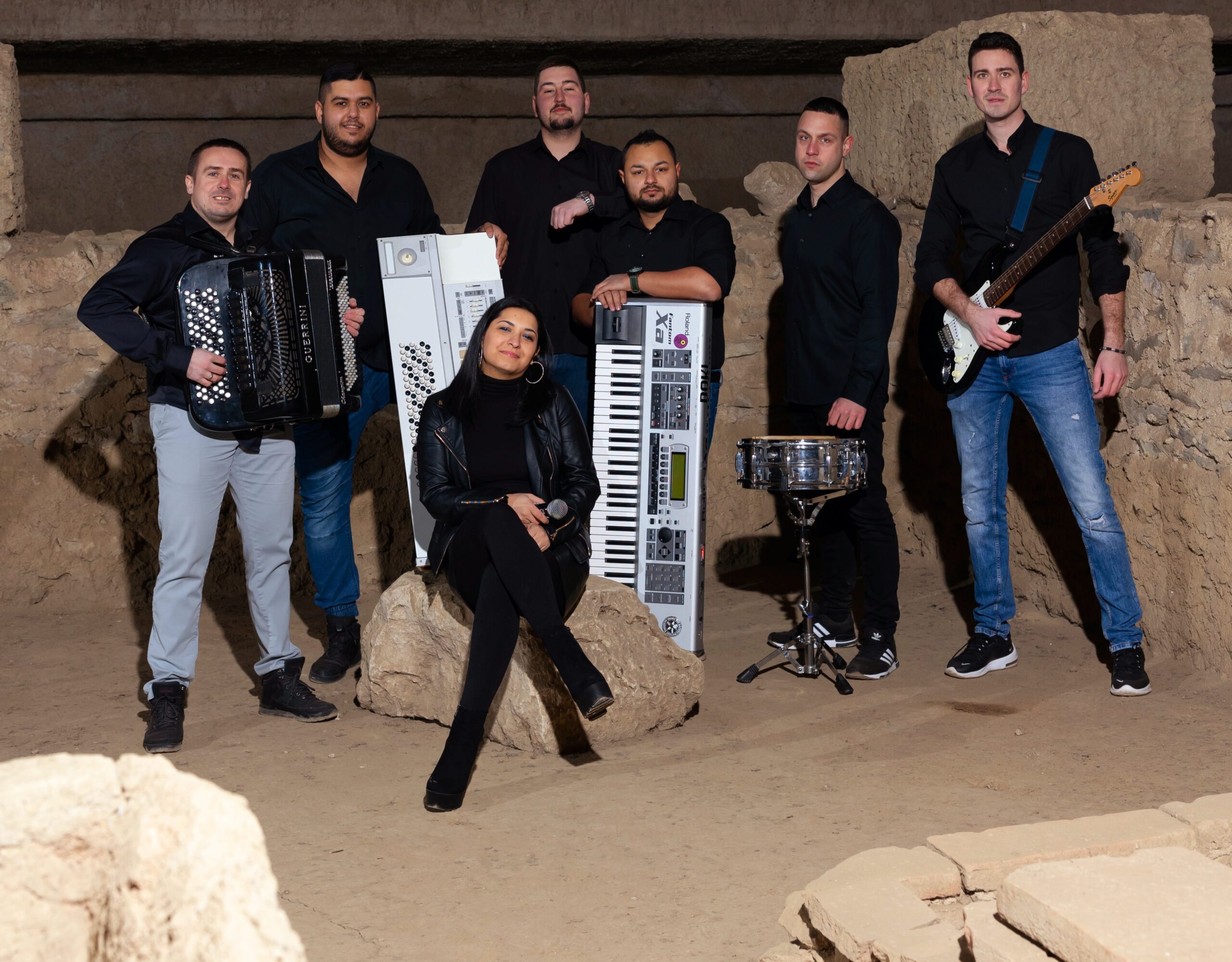 Read more about the article Noć Do Podne